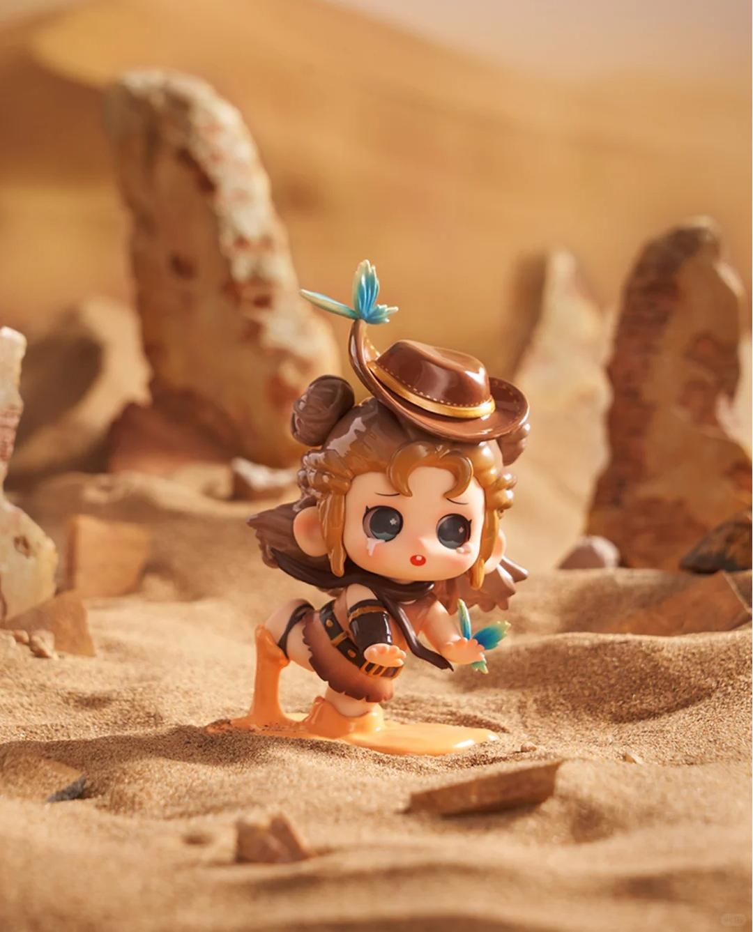OONA-The Last Forsaken Land-Blind Box Figure