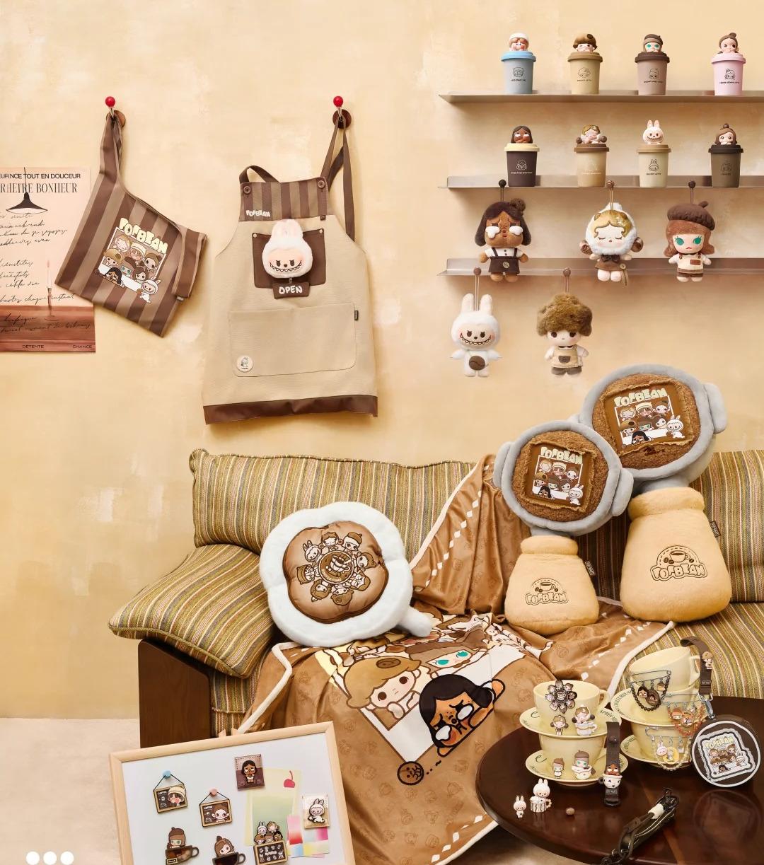 POP Mart Coffee Factory Series (plush toy, candle, fridge magnet)