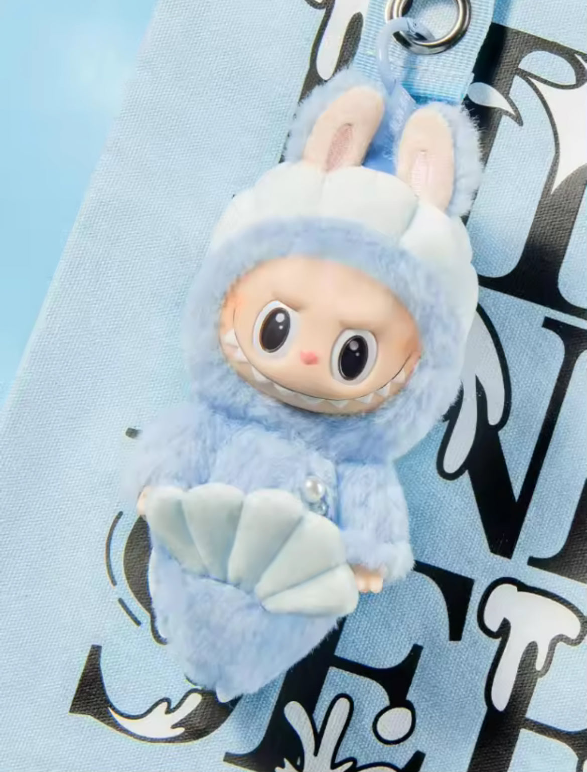LaBuBu Hanging Card