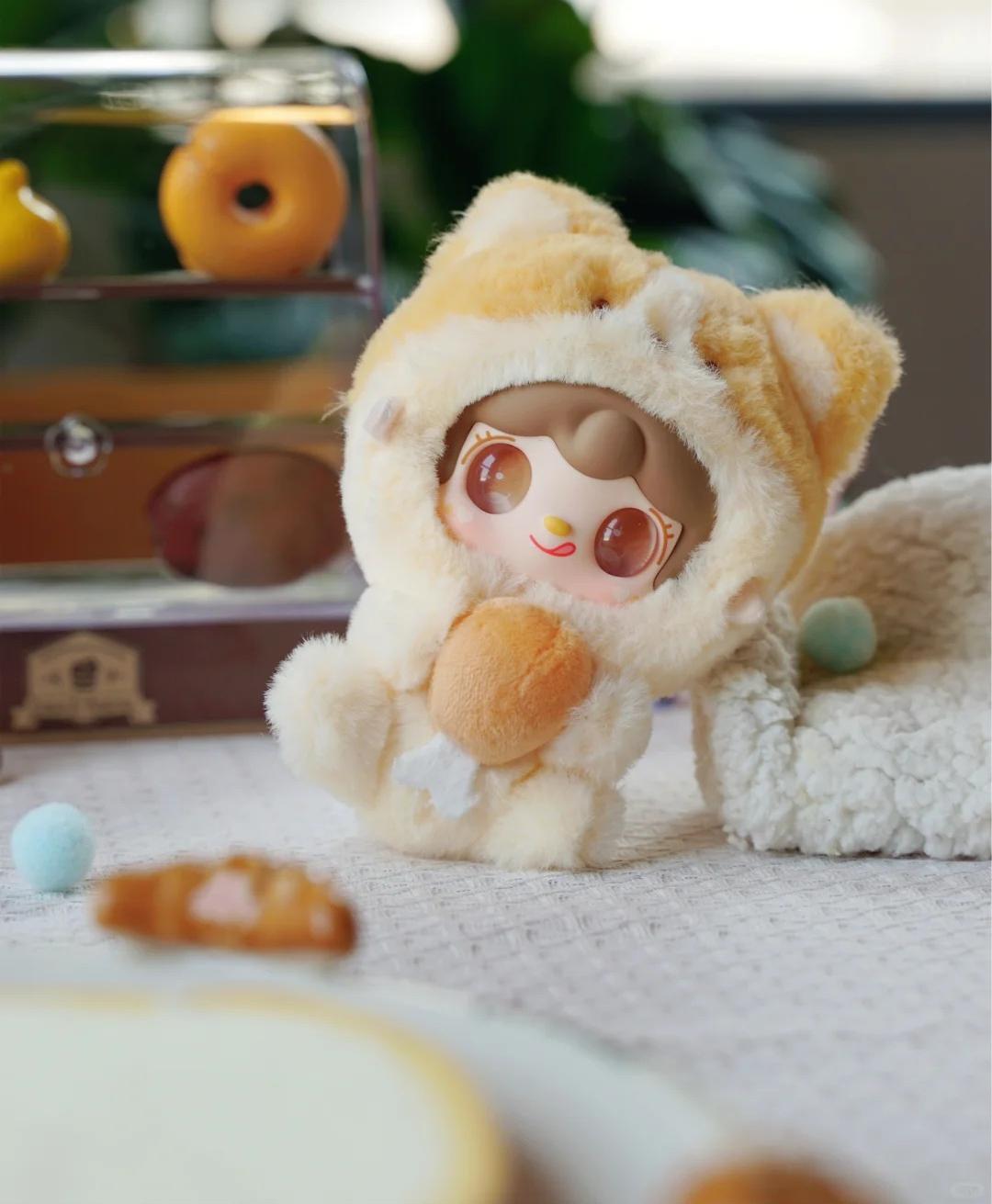 YOOKI V10 Hug Hug Food Shop plush