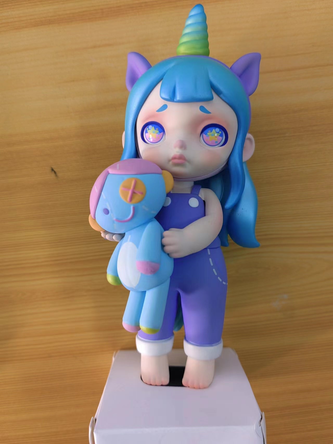 Space capsule Laura Pajama Party Series 01