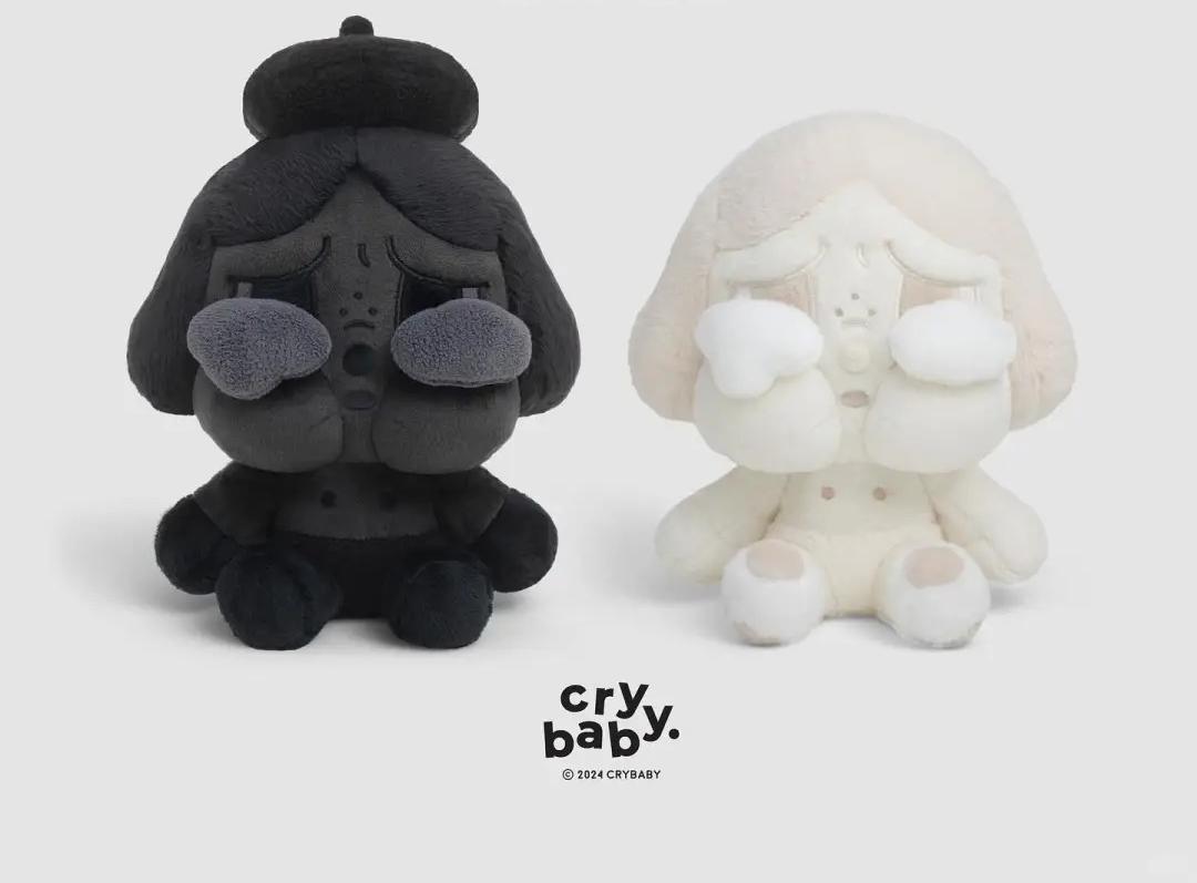 Crybaby Molly factory plush pendant(pre order)