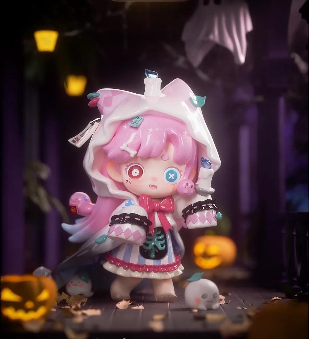 Keeno She runs she chases Hanging Card