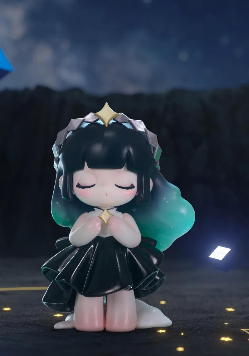 Liita Forward by Light Series Figures