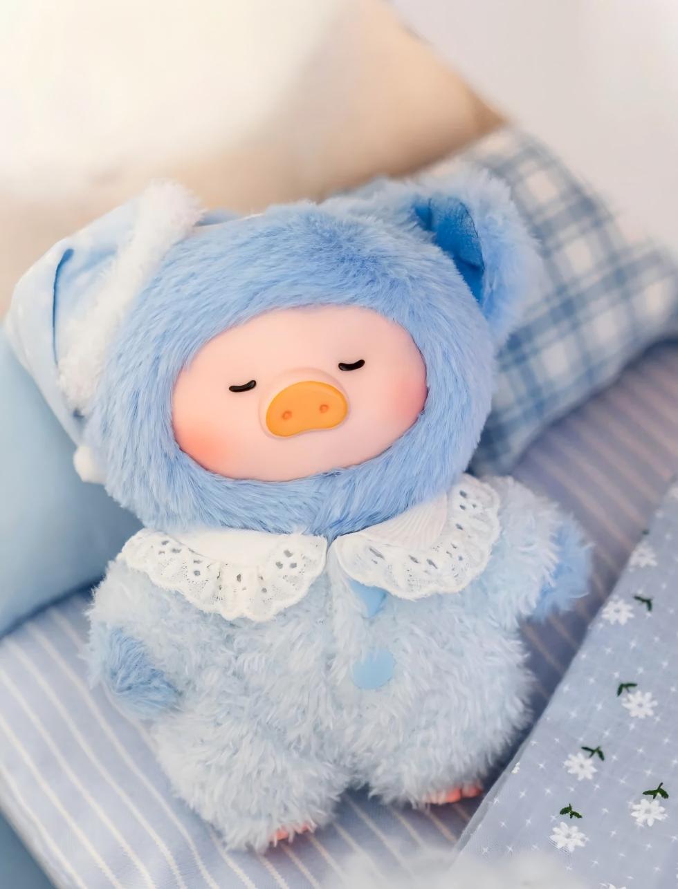 LuLu the Piggy-LuLu’s Dreaming Wonderland Series PVC Plush Keychain