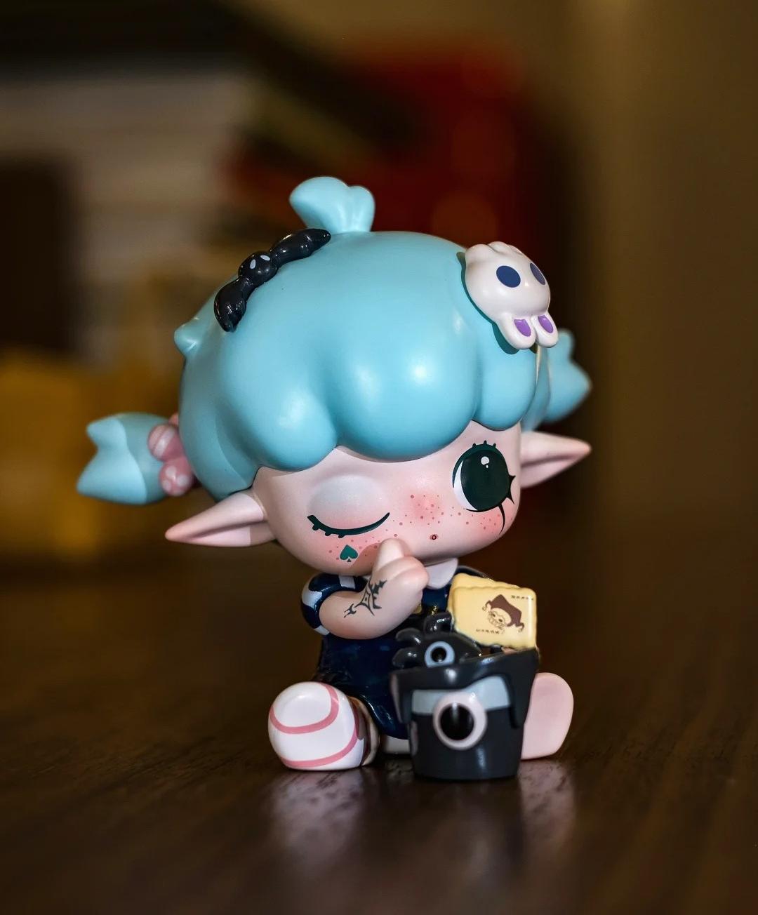 Lulumi the rift invitation series figures pcv