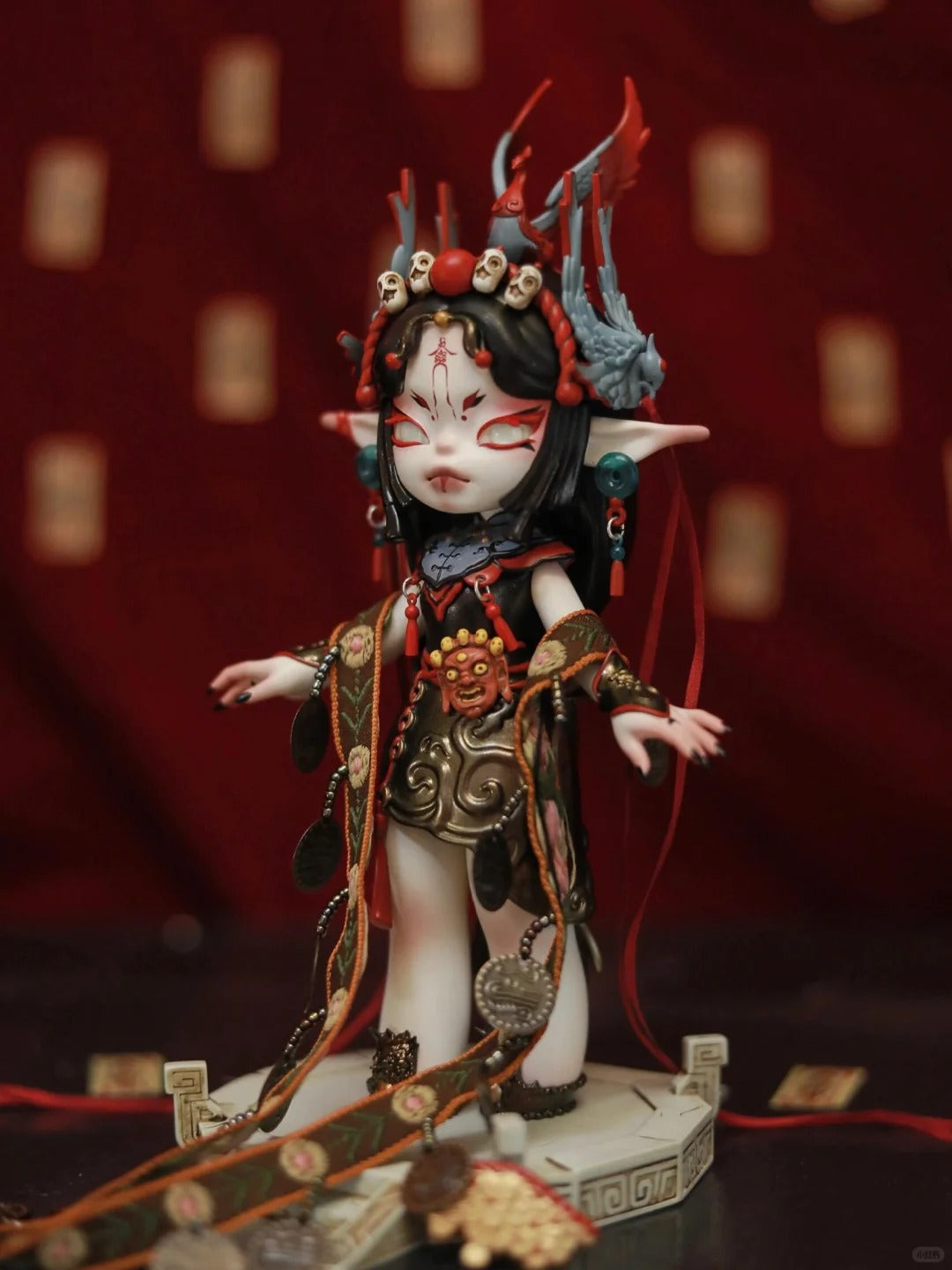 Q-SVIA Dominator Big Doll - Collection