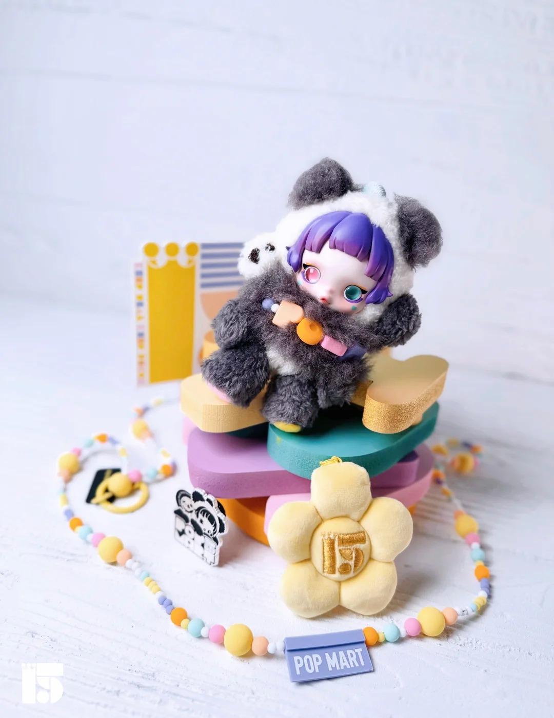 Skullpanda 15th Anniversary Employee Exclusive (Gift Box Set)