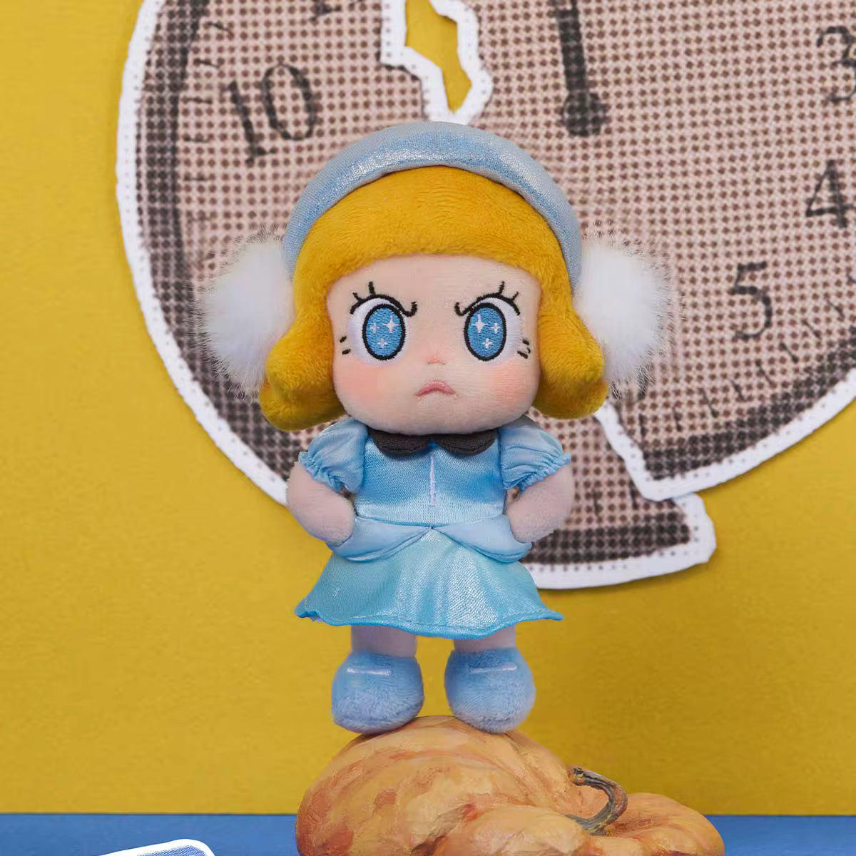 POP MART Angry Molly [PLAY] Disney Princess Series Plush Pendant（Pre Order）