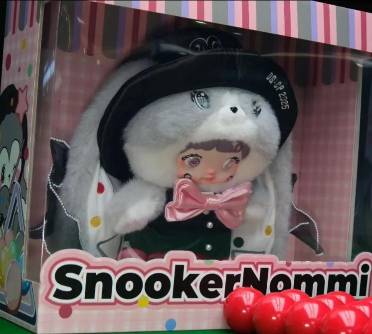 NOMMI 400% Plush Snooker Co - branded