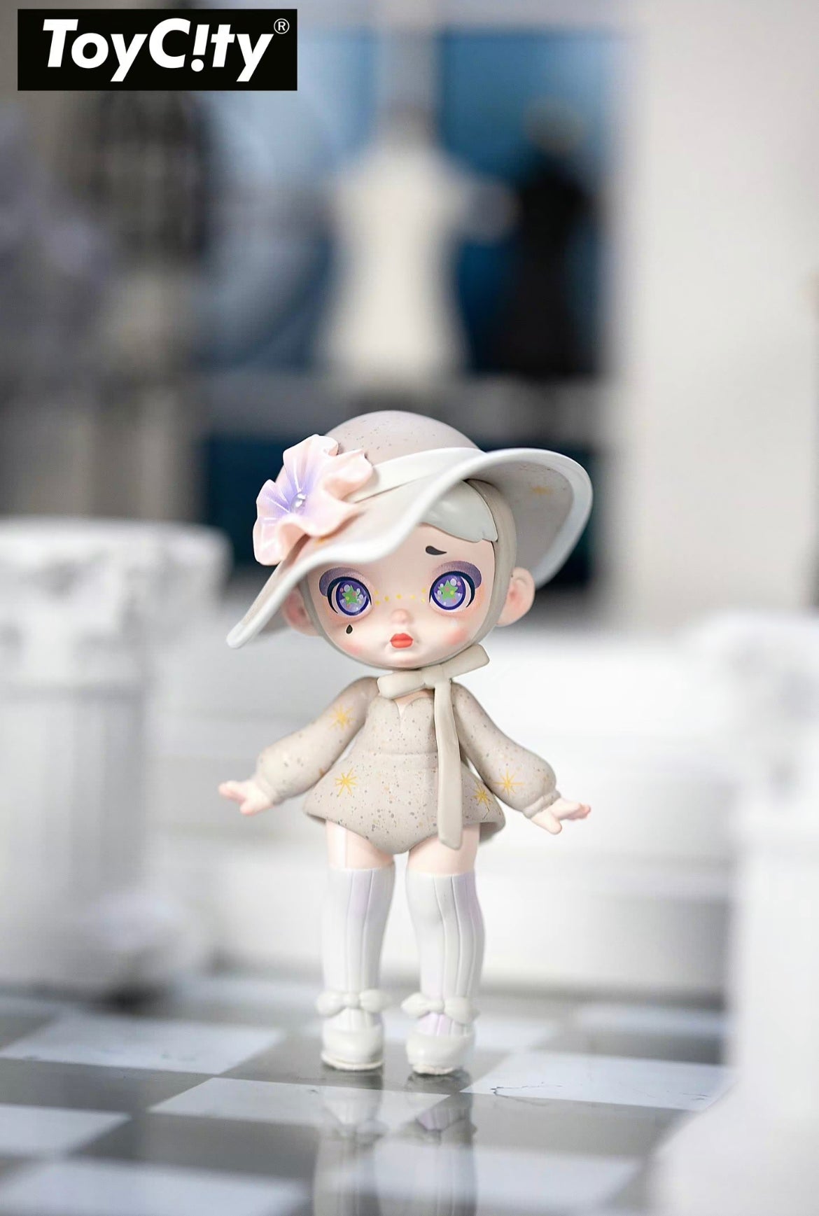 Laura the Charm of Faded Hues Series Blind Box