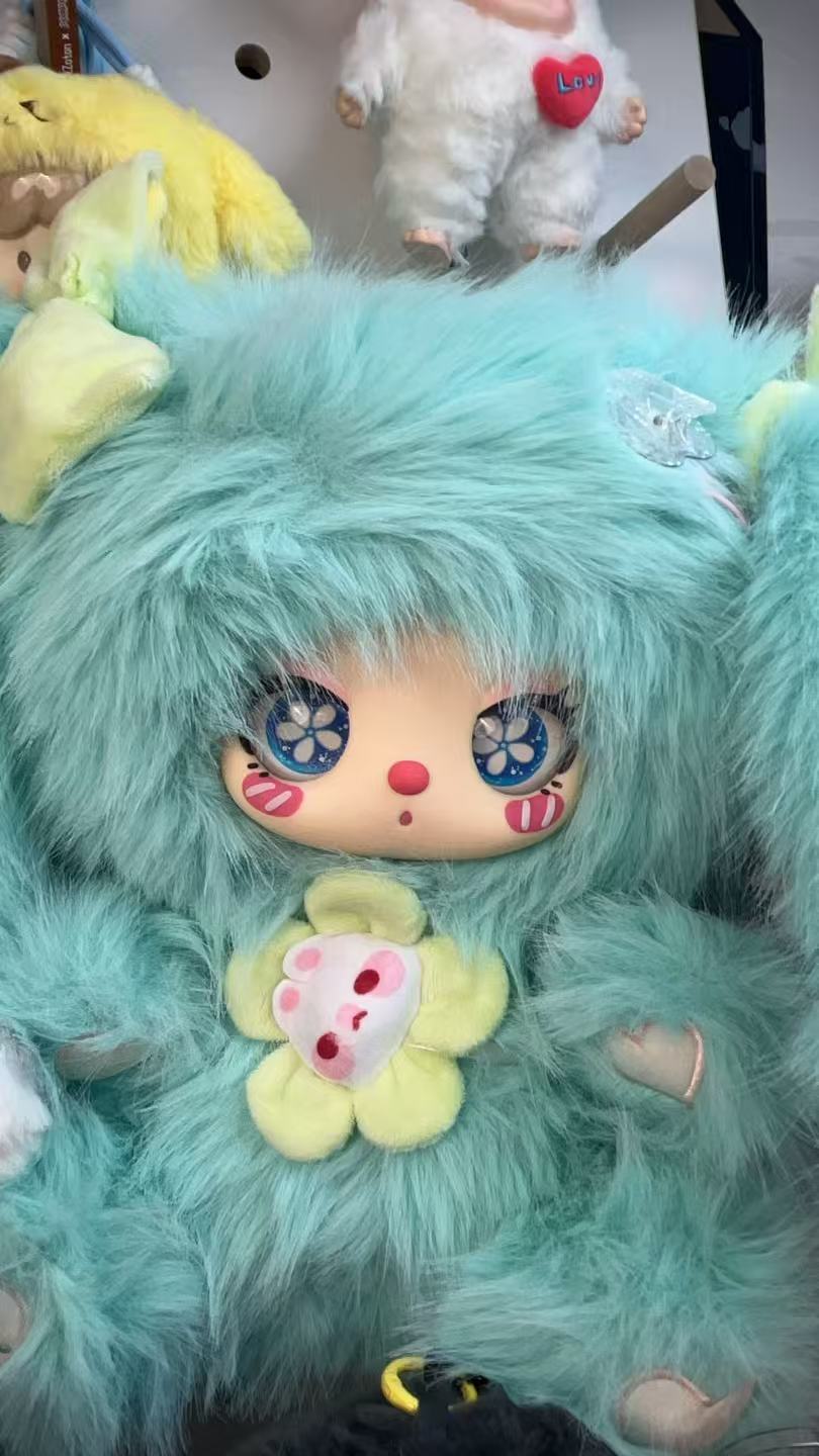 Lila 600% V2 Best Friend Afternoon Tea Plush（Various eyes and facial expressions）