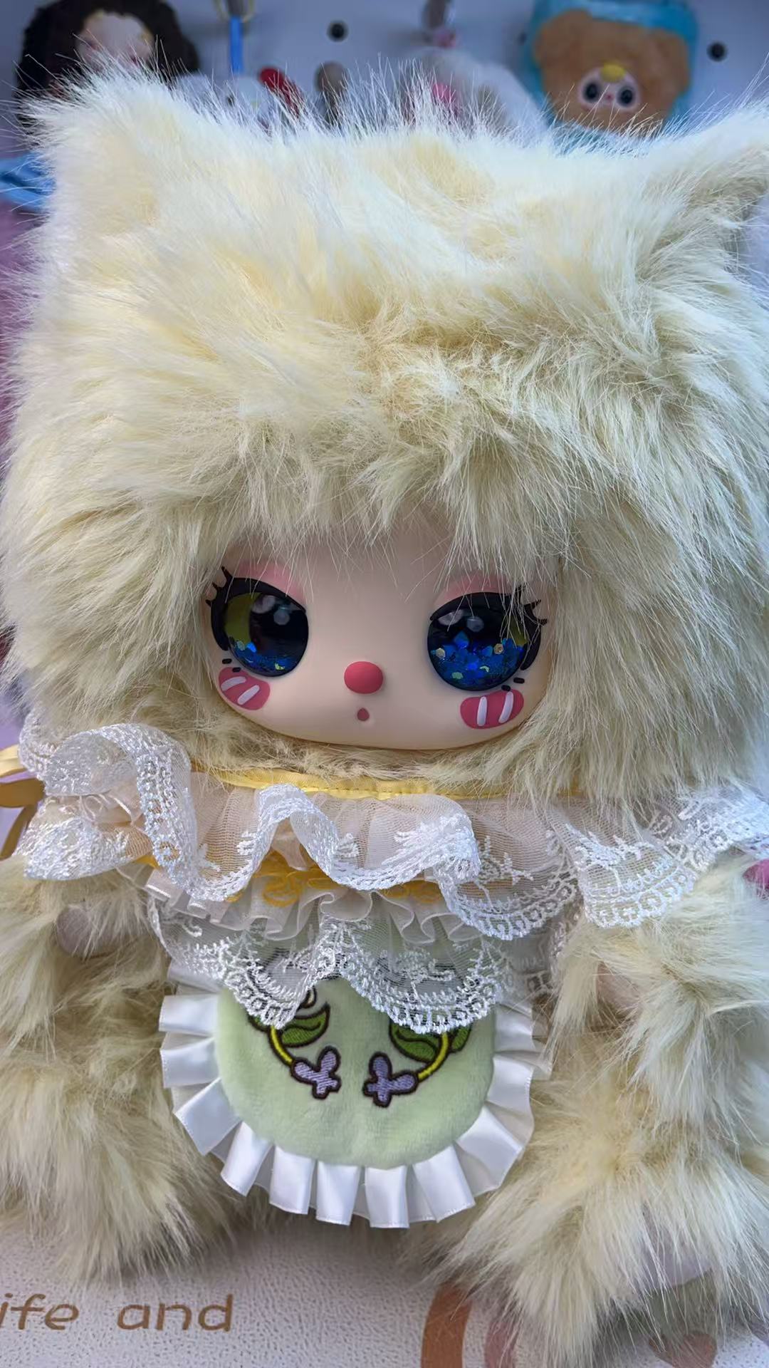 Lila 600% V2 Best Friend Afternoon Tea Plush（Various eyes and facial expressions）