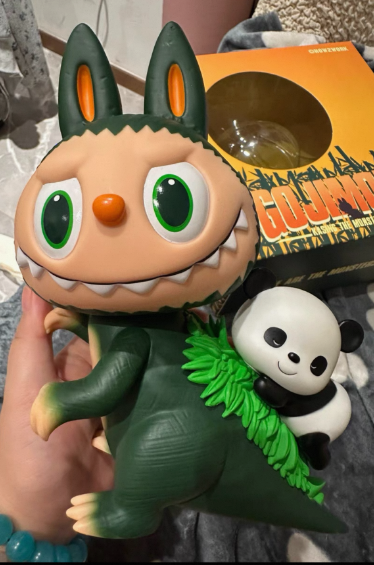 【Livestream Only】 Lucky Box / Special Claim