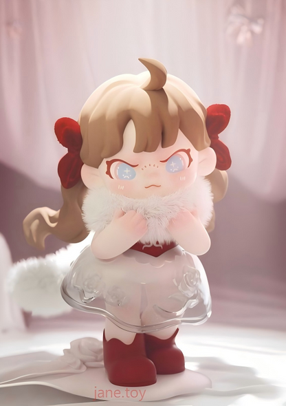Dora Frosty Velvet Wonderland （Hanging Card ）