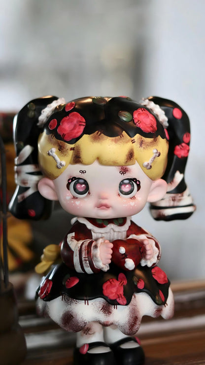 Nommi Specimen Artist Little Black Peach（pre order）
