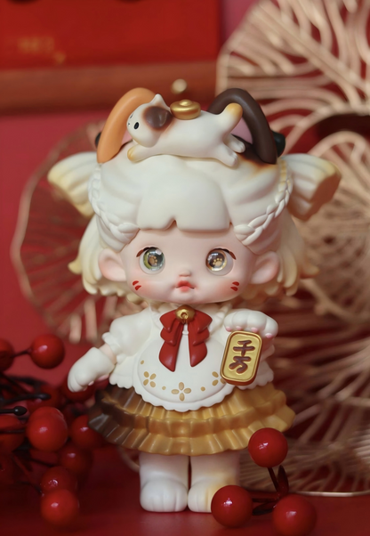 Nommi Limited Hanging Card