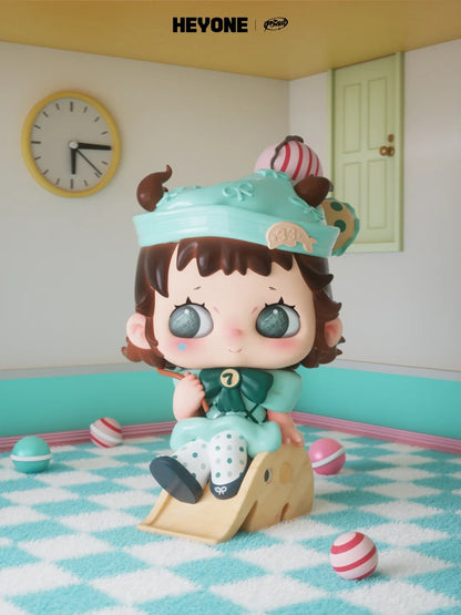 R33NA-Farce Journal Serise Figures