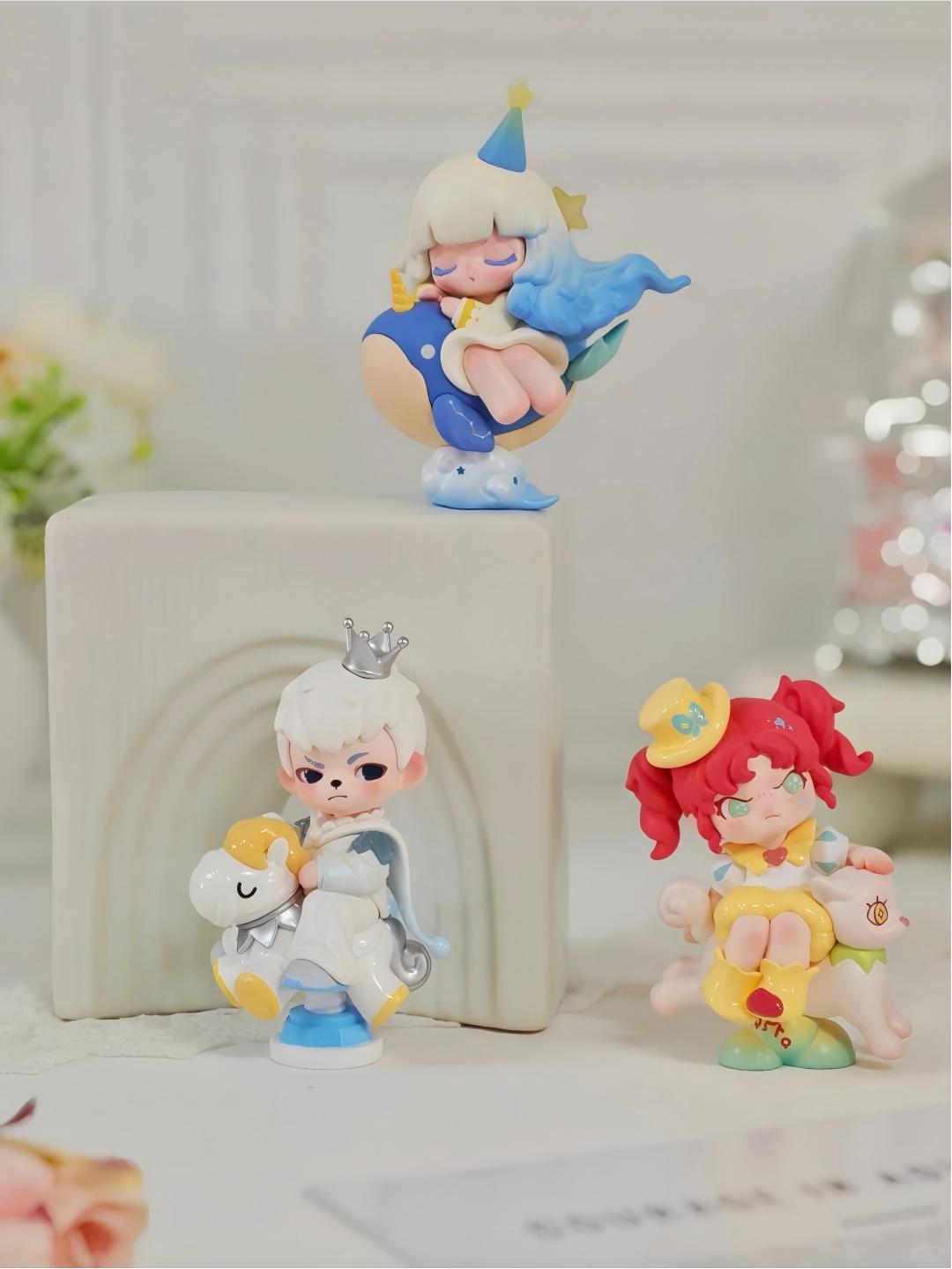 TNTSPACE Moments on Replay Serise Figures