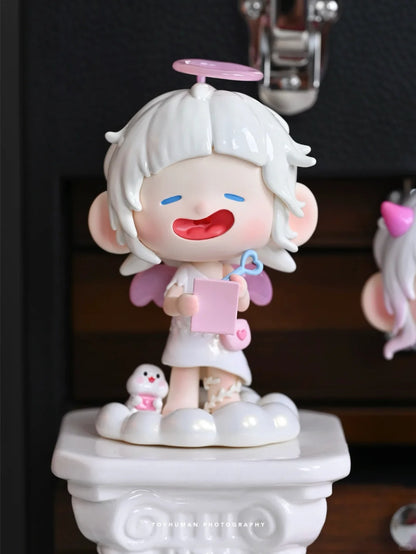 【Pre-Order】Lai Lai Pink Dream Serie Girl Figurine