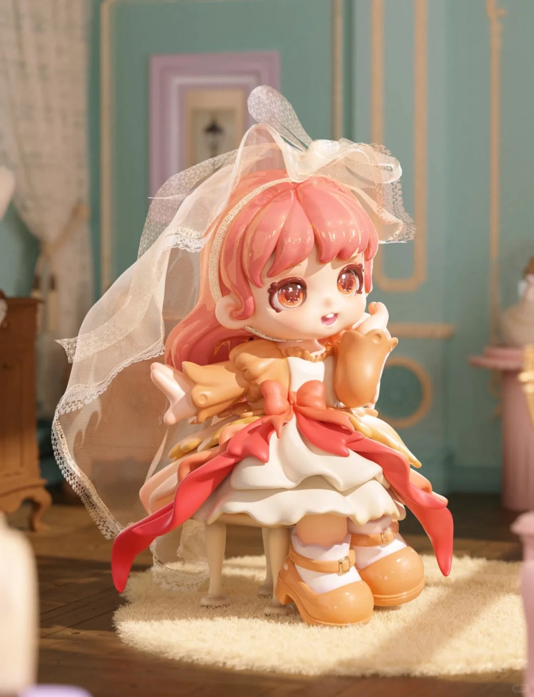 Miana  Retro Shop Series