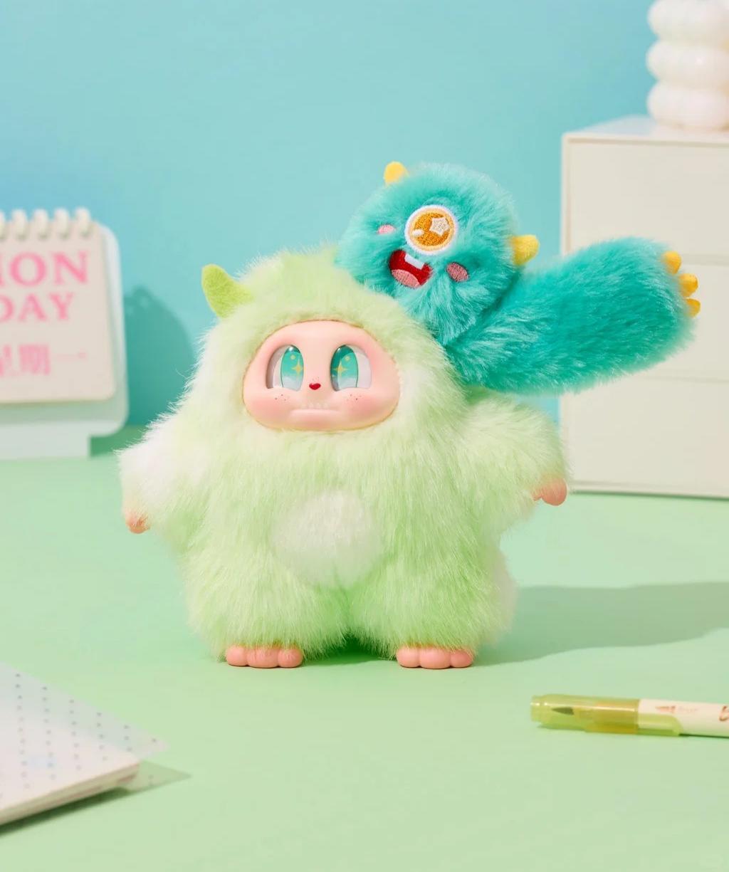 Monster Cupa Twin Universe Serise Vinyl Plush