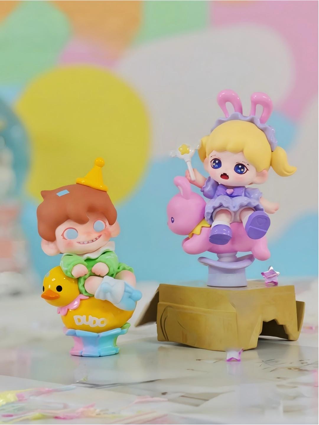 TNTSPACE Moments on Replay Serise Figures