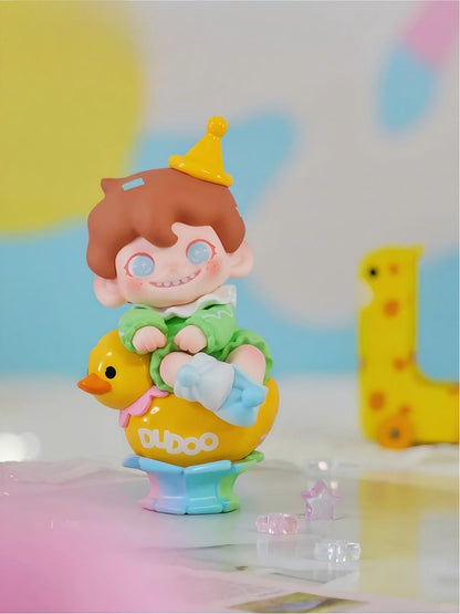 TNTSPACE Moments on Replay Serise Figures