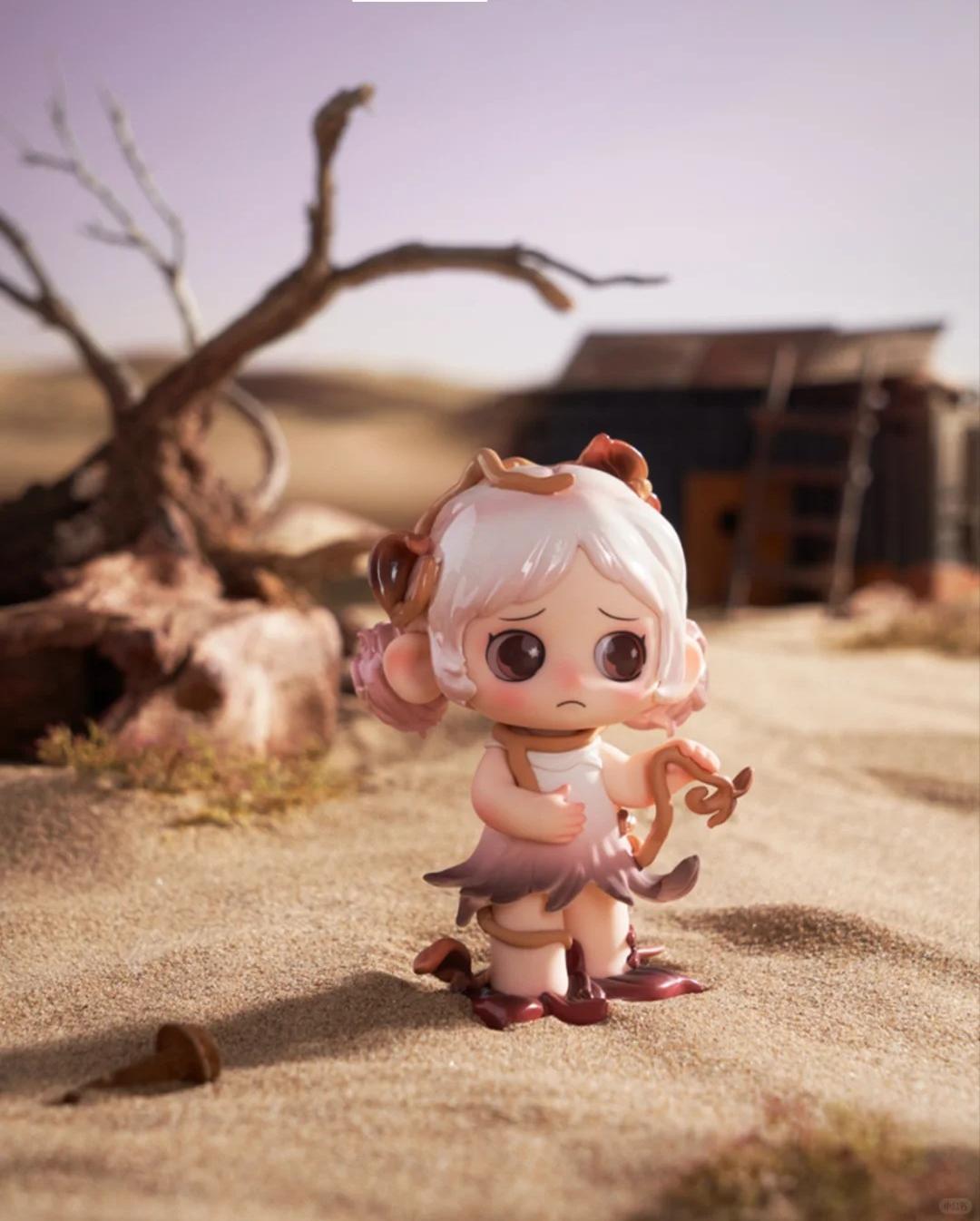 OONA-The Last Forsaken Land-Blind Box Figure
