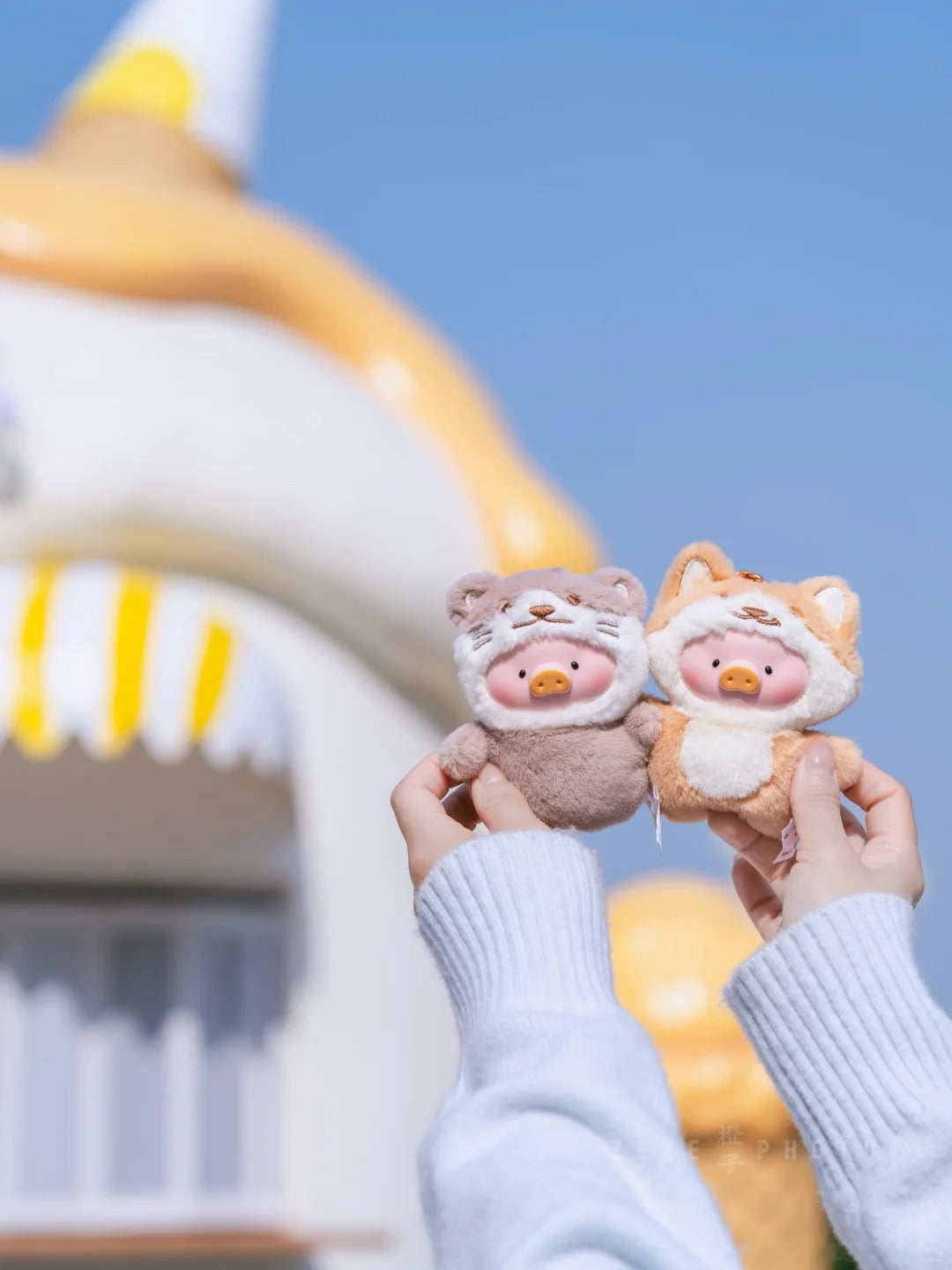 LULU the piggy animal party puppet show Pvc face plush keychain