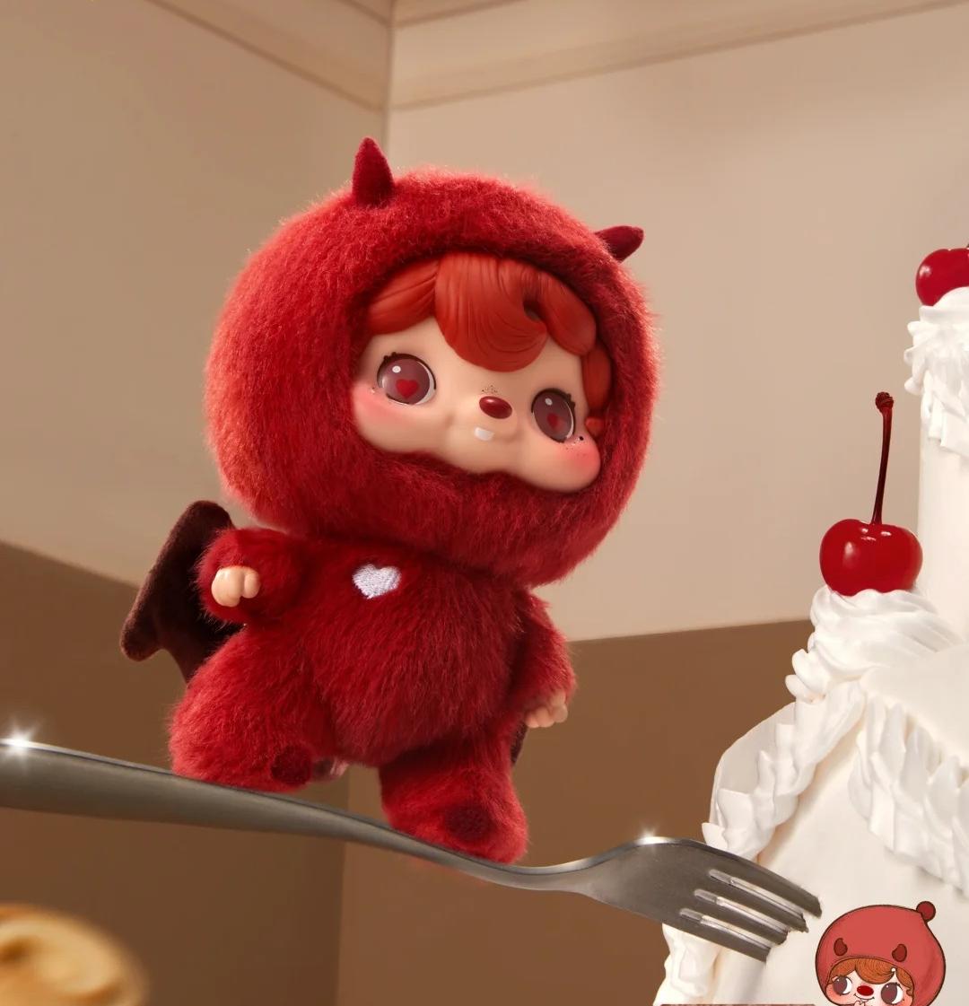 POUKAPOUKA  Viny Plush