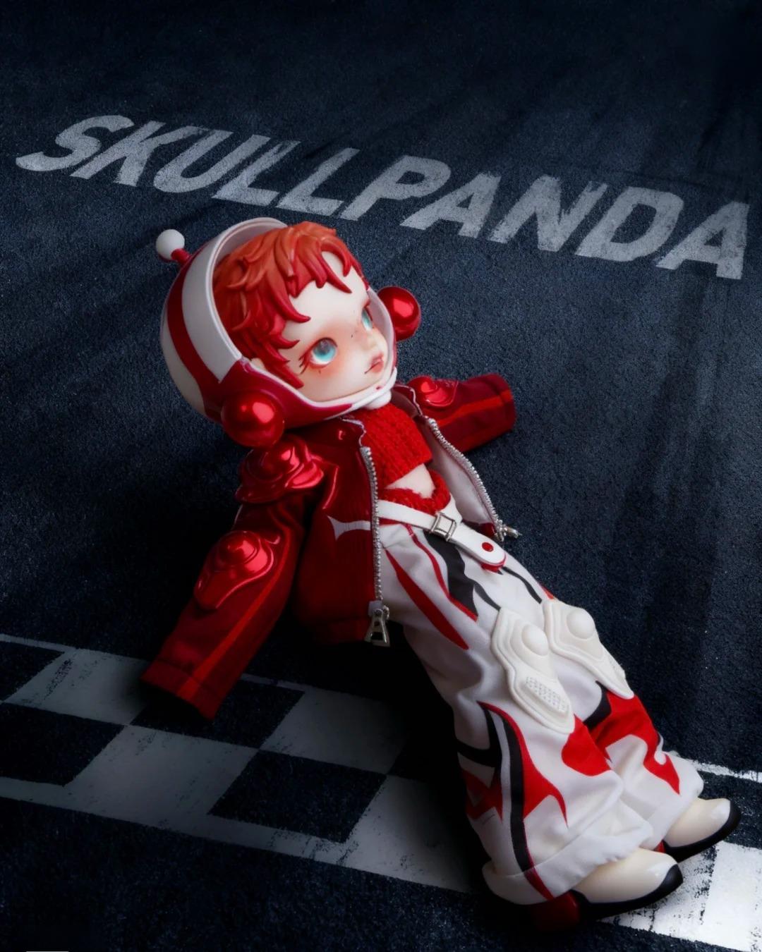 SKULLPANDA × DUCATI 1/6 Action Figure