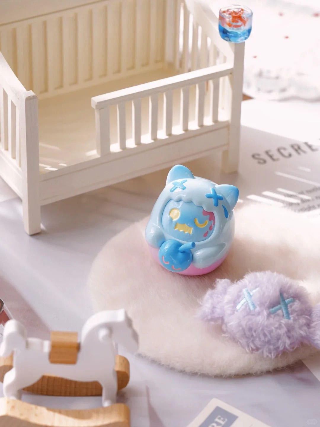 ShinWoo-Hug Me Mini Series