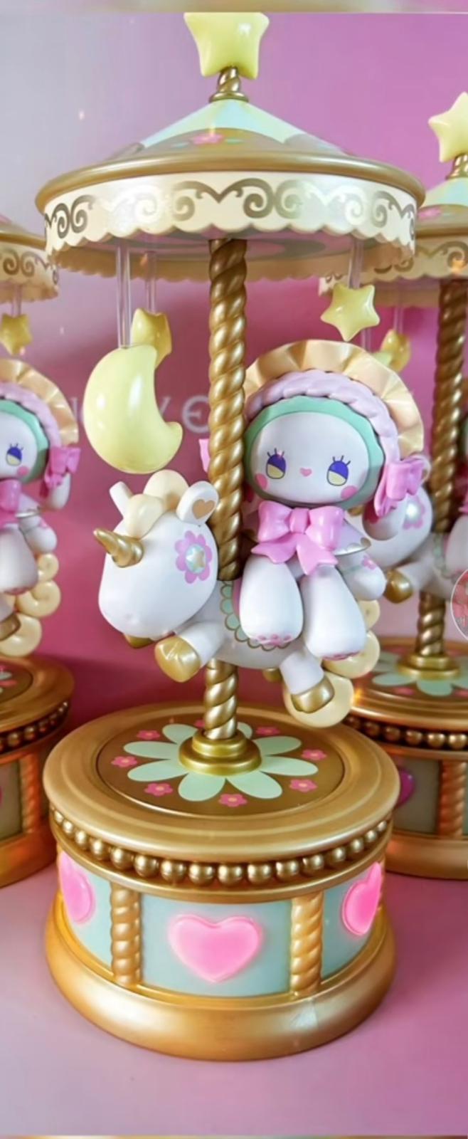 Emma 【 Big Figure&Limited Edition】Carousel Music Box Collection