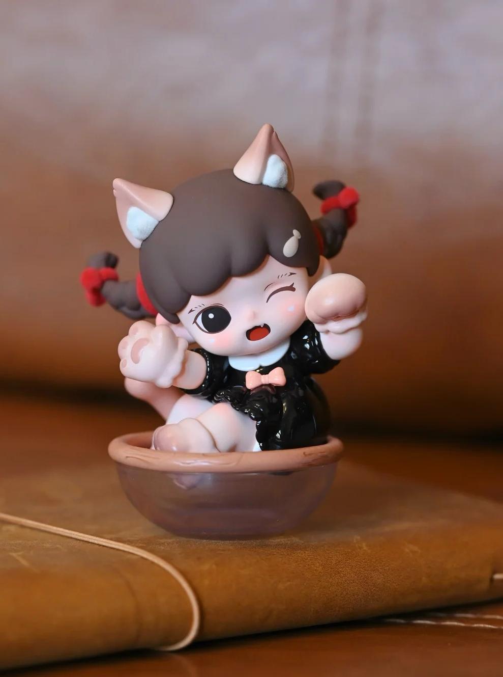 Zoraa Mewo Cat Face mini series figures