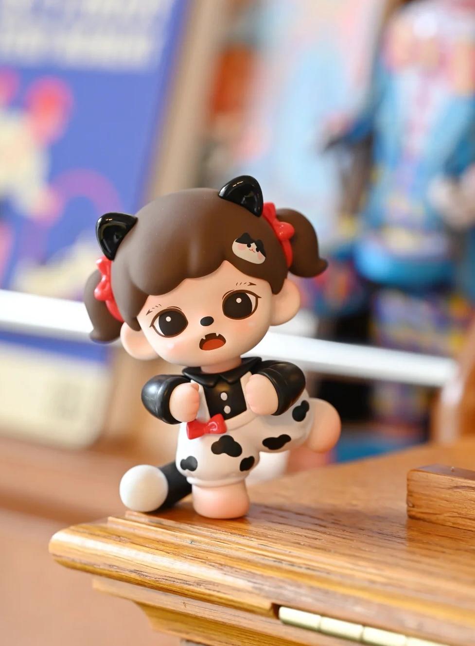 Zoraa Mewo Cat Face mini series figures