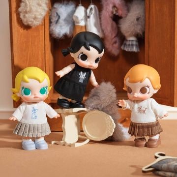 Baby Molly Winter Fit Check Series-Vinyl Plush Pendant