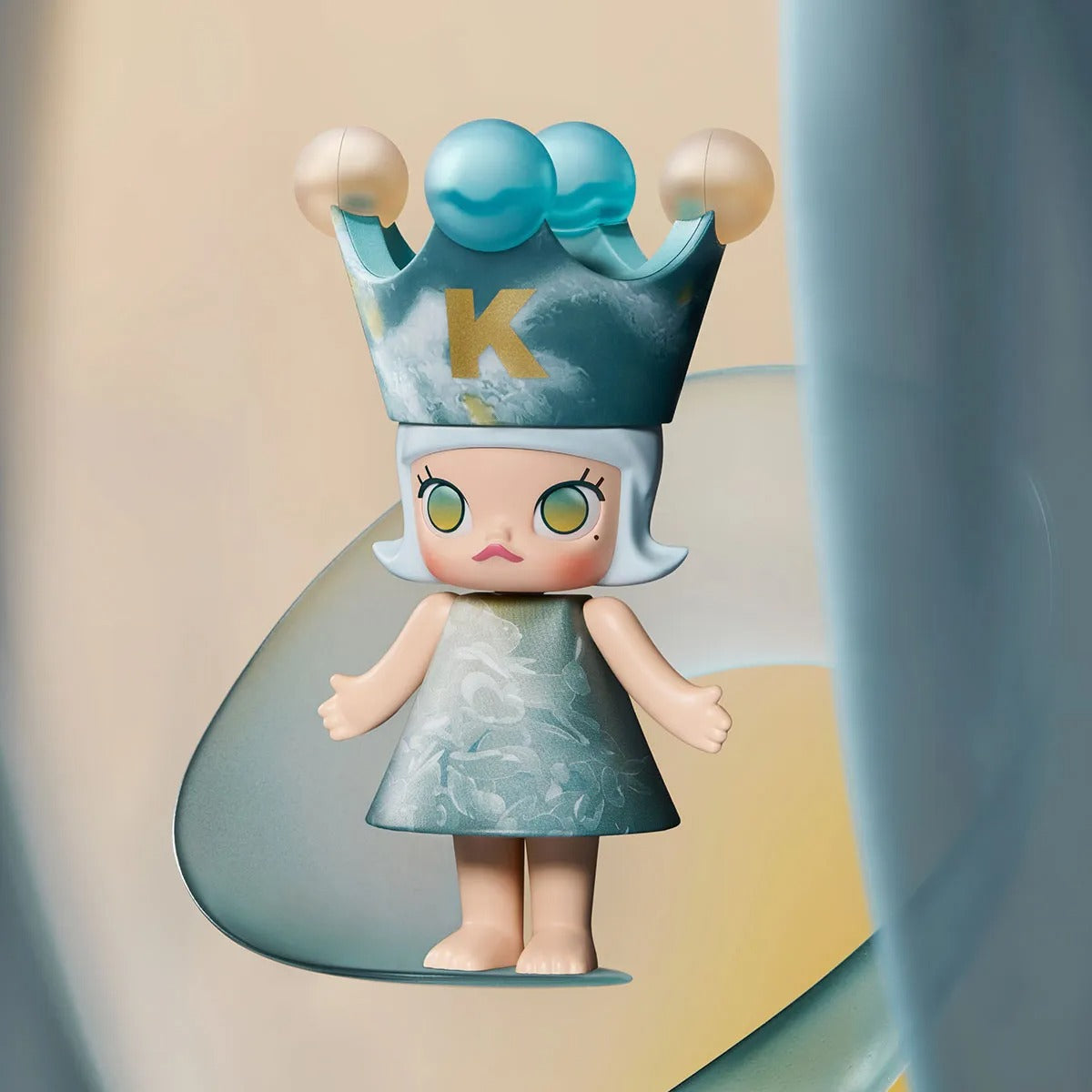 POP MART MEGA ROYAL MOLLY 100% Series 1 (Pre Order)