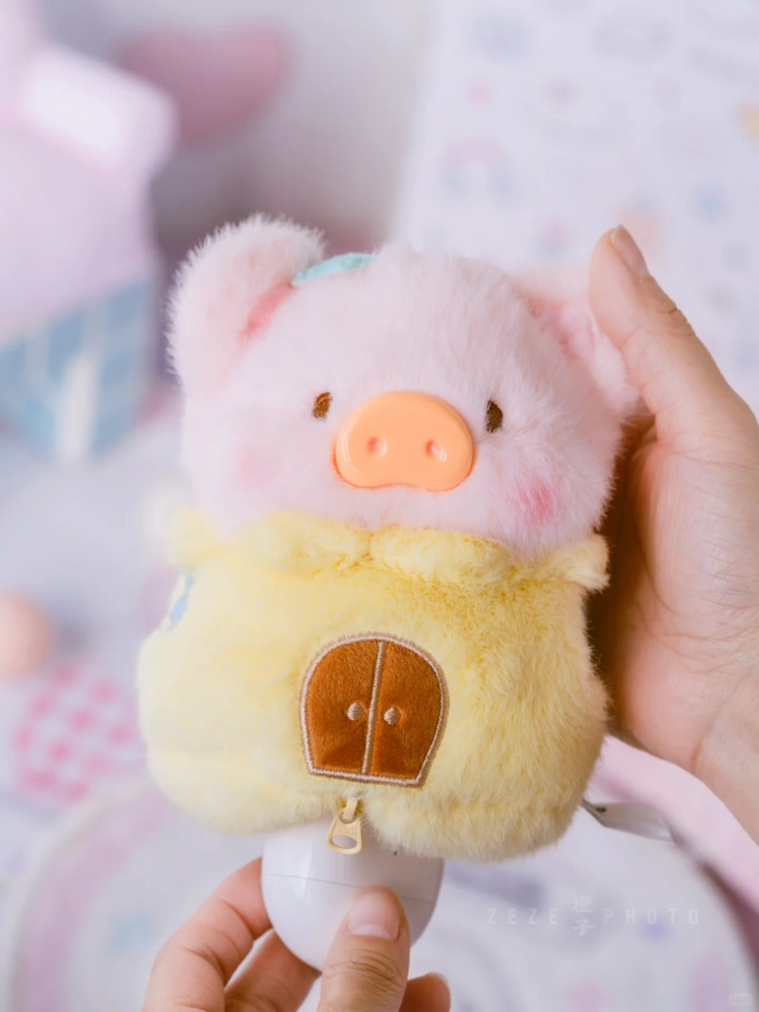 TNTSPACE x LuLu the Piggy Come Play Series