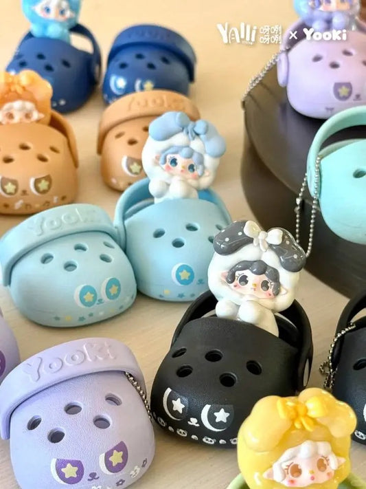 Yooki hole shoes blind box-cute holes up