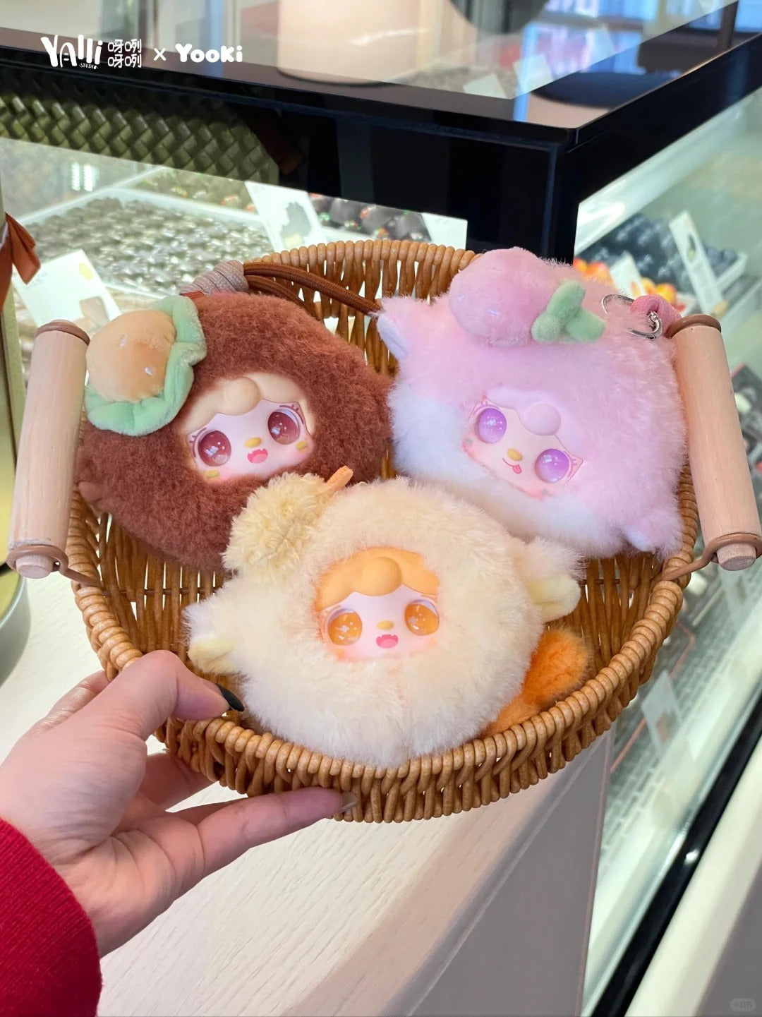 Yooki Mirror Comb Energy Station Plush Charm