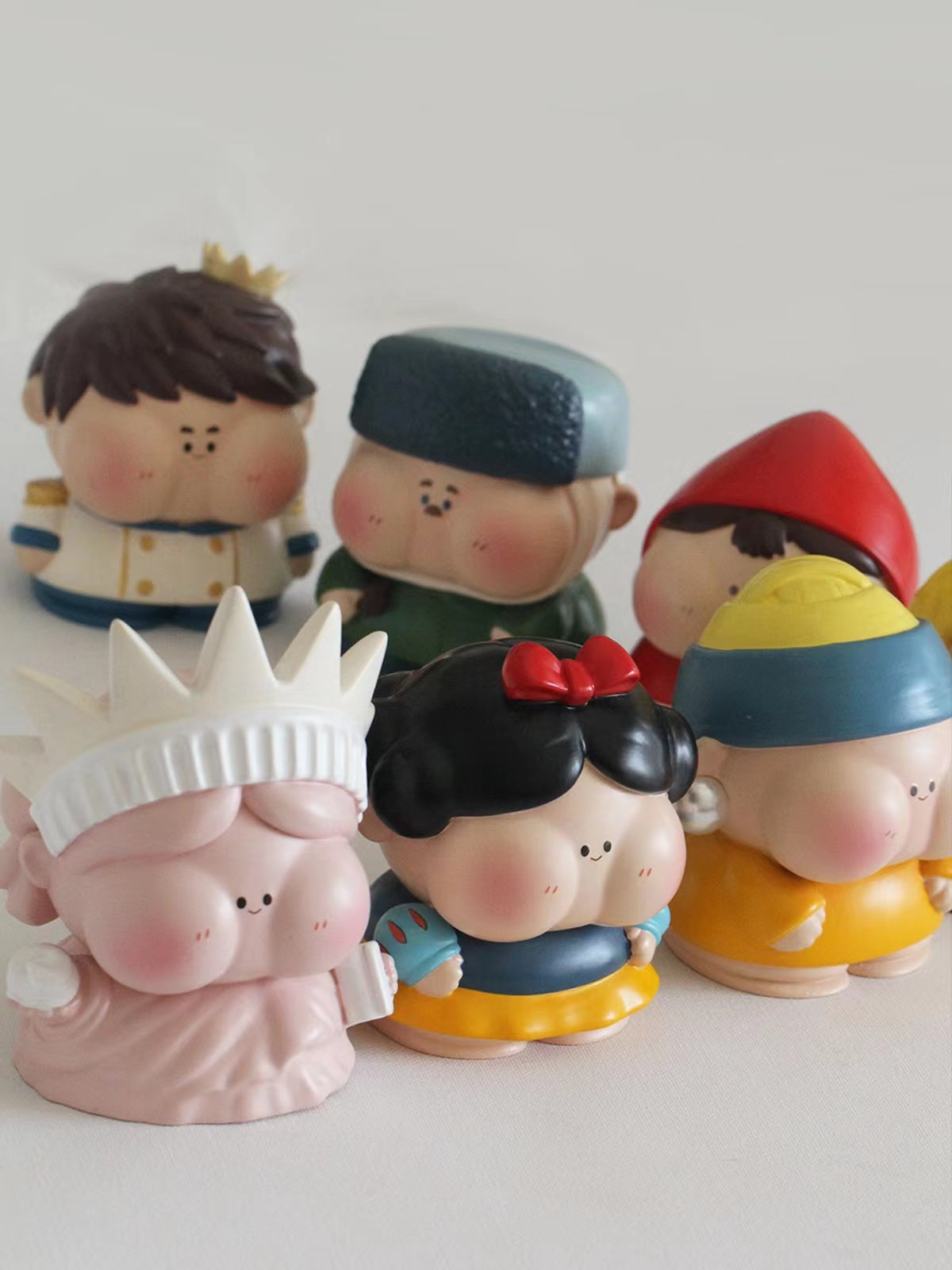 Yuan guoguo Round Cheek Handcrafts Series dolls Gift Set